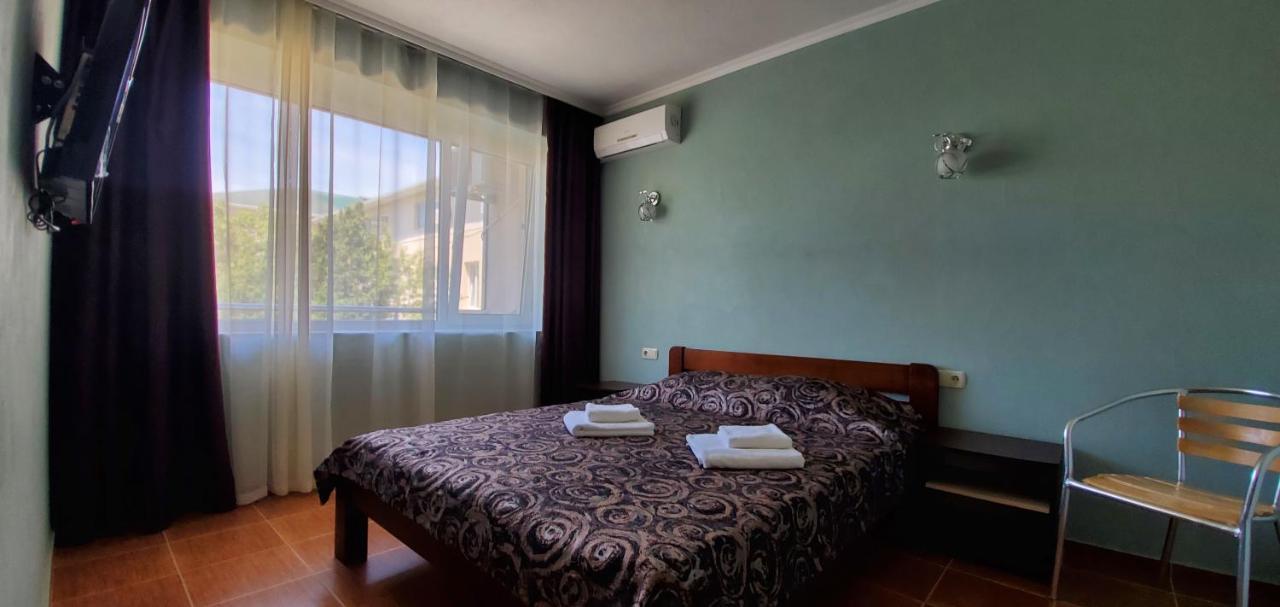 Hotel Odessa コブルロ エクステリア 写真
