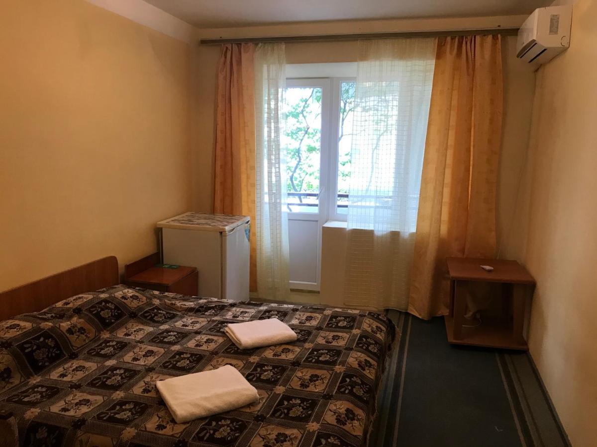 Hotel Odessa コブルロ エクステリア 写真
